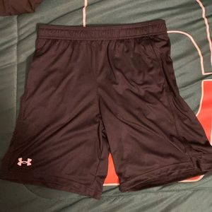 Under Armour Youth XL Shorts